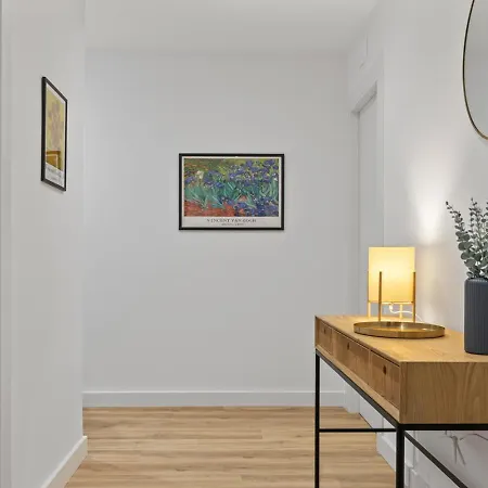 Gogh, Confort Y Diseno En El Centro De