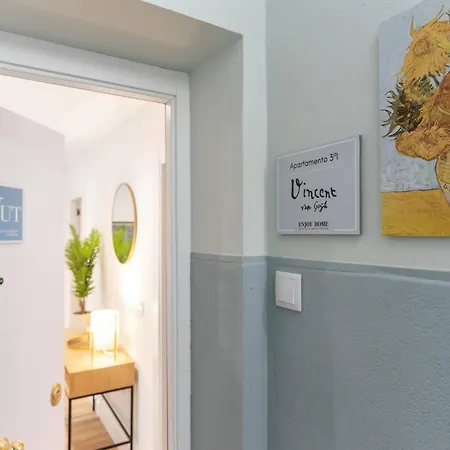 Gogh, Confort Y Diseno En El Centro De * גיחון